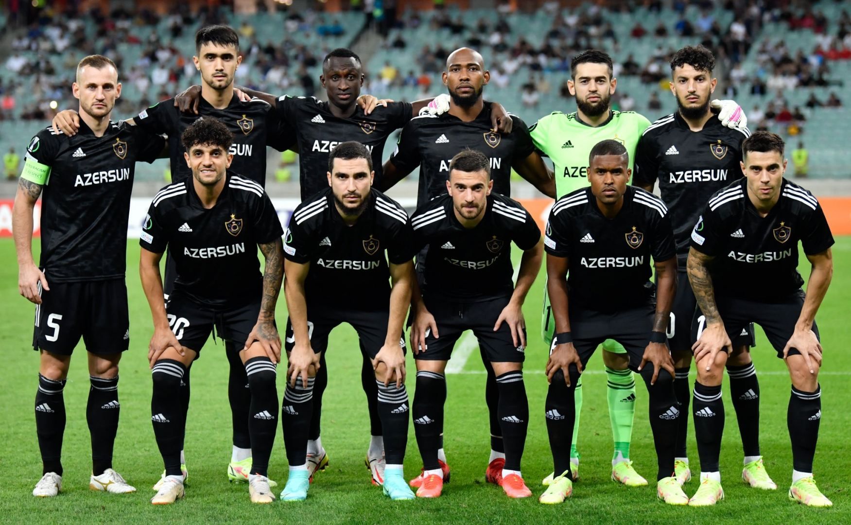 QARABAĞ SƏFƏRDƏ BENFİKANI MƏĞLUB ETDİ